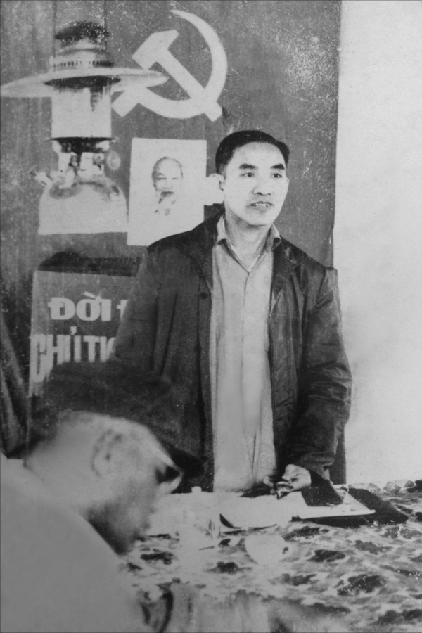 Đồng chí Trần Văn Bình phát biểu chỉ đạo công tác tuyên truyền về Hiệp định Paris năm 1973. Ảnh: Tư Liệu Đồng chí Trần Văn Bình phát biểu chỉ đạo công tác tuyên truyền về Hiệp định Paris năm 1973. Ảnh: Tư Liệu