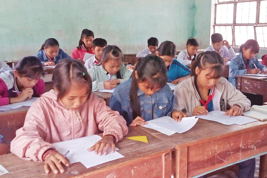 Một tiết học của học sinh Trường THCS Kpă Klơng. Ảnh: N.S Một tiết học của học sinh Trường THCS Kpă Klơng. Ảnh: N.S