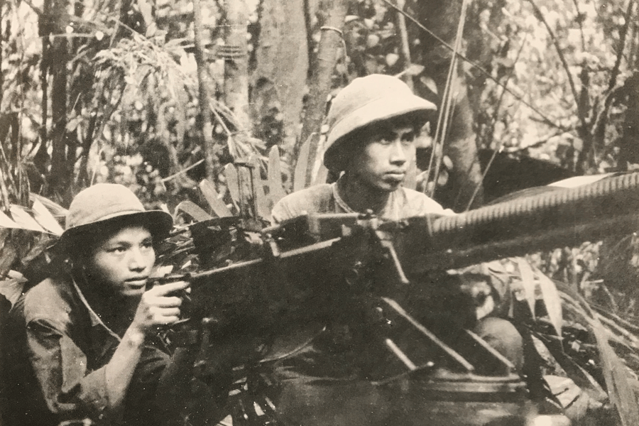 Khẩu đội 1 phòng không đơn vị chiến thắng Bắc Quảng Nam đã lập công xuất sắc trong trận Lỗ Gián (Hòa Đa) ngày 9-2-1968, góp phần bắn rơi 4 máy bay Mỹ (ảnh tư liệu). Khẩu đội 1 phòng không đơn vị chiến thắng Bắc Quảng Nam đã lập công xuất sắc trong trận Lỗ Gián (Hòa Đa) ngày 9-2-1968, góp phần bắn rơi 4 máy bay Mỹ (ảnh tư liệu).