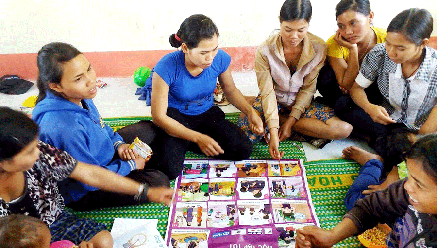 Tập huấn kiến thức chăm sóc trẻ 0-8 tuổi cho đội ngũ cán bộ phụ nữ cơ sở tại huyện Kbang. Ảnh: Hải Lê Tập huấn kiến thức chăm sóc trẻ 0-8 tuổi cho đội ngũ cán bộ phụ nữ cơ sở tại huyện Kbang. Ảnh: Hải Lê