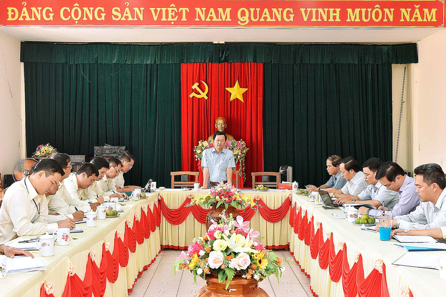 Bí thư Tỉnh ủy Dương Văn Trang phát biểu kết luận buổi làm việc. Ảnh: Đức Thụy