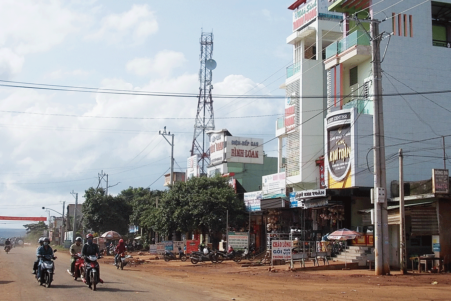 Một góc Trung tâm huyện Chư Pưh. Ảnh: T.N Một góc Trung tâm huyện Chư Pưh. Ảnh: T.N