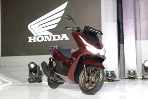 Honda PCX 160 2025 “trình làng” với giá 66 triệu đồng