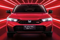 Honda Civic 2024 ra mắt thêm bản hybrid, giá trên 1,1 tỷ đồng