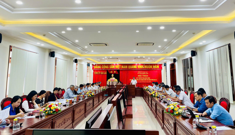 Quang cảnh hội thảo. Ảnh: A.H z6667664865787-67b7589106d7c241329fe0f03e18c9bb.jpg