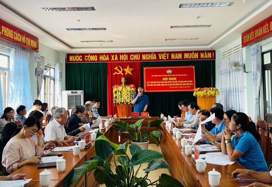 Quang cảnh hội nghị. Ảnh: A.H z6603044342515-633c1dfa0581d68df5f86d695302ed5d.jpg