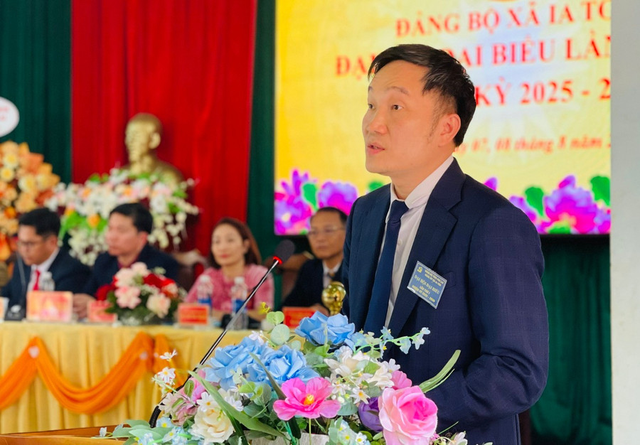Phó Chủ tịch UBND tỉnh Nguyễn Tuấn Anh phát biểu chỉ đạo tại Đại hội. Ảnh: A.H z6885513631063-ccdac01536885fda8c60369c39ef75d4.jpg