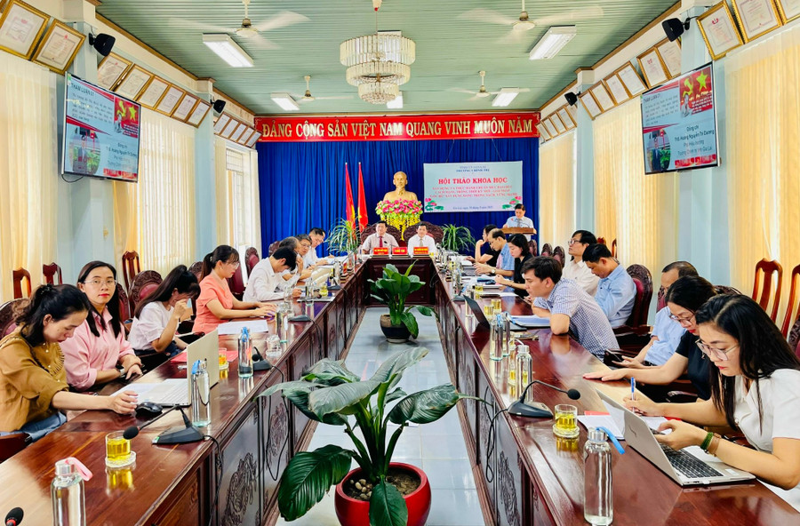 Adegan persidangan. Foto: A.H quang-canh-hoi-thao.jpg