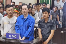 Gia Lai: Mâu thuẫn trên bàn nhậu, 3 bị cáo lãnh án