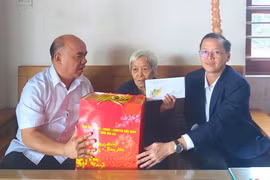 Lãnh đạo tỉnh Gia Lai thăm, chúc Tết và tặng quà nhân dịp Xuân Bính Ngọ 2026