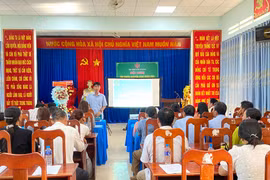 Tập huấn chuyển giao khoa học, kỹ thuật trồng dâu, nuôi tằm cho hội viên và nông dân xã Ia Pa