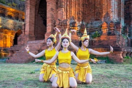 Gia Lai: Tổ chức chương trình “Xuân về trên Tháp cổ” tại di tích Tháp Đôi và Tháp Bánh Ít 