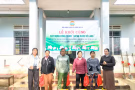 Hội Nông dân xã Kông Bơ La khởi công công trình “Đưa giếng nước về làng”