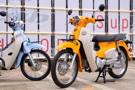 Cận cảnh Honda Super Cub phiên bản giới hạn 500 chiếc vừa ra mắt