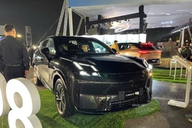 Lynk & Co 08 EM-P ra mắt Việt Nam: SUV PHEV hạng D, giá từ 1,299 tỷ đồng