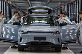 Trung Quốc siết chặt xuất khẩu ô tô điện: Cuộc chuyển mình từ “lượng” sang “chất”