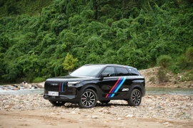 Jaecoo J7 AWD Individual chính thức ra mắt tại Việt Nam - Giá ưu đãi chỉ từ 799 triệu đồng