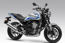 Kawasaki “gây bão” khi hồi sinh dòng côn tay huyền thoại sau hơn ba thập kỷ vắng bóng