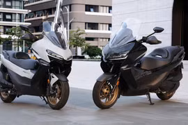 Bộ đôi 368E và 368K - Xe ga chuyên phượt của Honda vừa về Việt Nam