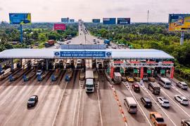 Bãi bỏ Thông tư liên tịch về giá cước vận tải ô tô từ ngày 26-12-2025