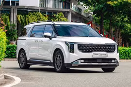 Kia Carnival Hybrid định nghĩa lại tiêu chuẩn xe 7 chỗ cao cấp tại Việt Nam, kết hợp đẳng cấp và công nghệ xanh tiên tiến.