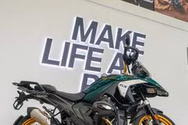 BMW R 1300 GS mới ra mắt tại Việt Nam: Siêu mô tô đường trường hiệu quả