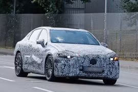 Mercedes-Benz C-Class chạy điện hoàn toàn lần đầu lộ diện