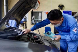 Việt Nam và bài toán tiêu chuẩn nhiên liệu ô tô: Chậm chân sẽ thành "bãi rác công nghệ"?