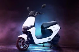 Xe máy điện giá chỉ 3,7 triệu đồng chạy 101 km mỗi lần sạc
