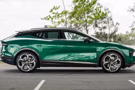 Lotus sắp bán xe chính hãng tại Việt Nam: Đối đầu xe điện hạng sang Porsche, Audi, Mercedes