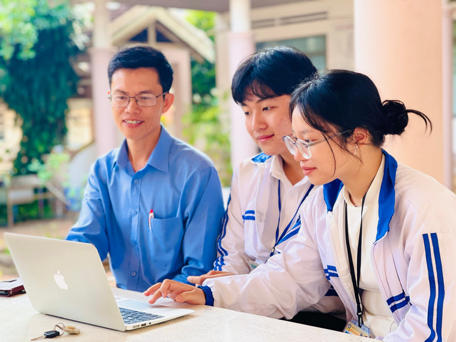 Ứng dụng trí tuệ nhân tạo trong giáo dục là việc sử dụng công nghệ AI để cải thiện các hoạt động học tập, giảng dạy và quản lý giáo dục. Ảnh: T.D b5c08d0deab959e700a8.jpg