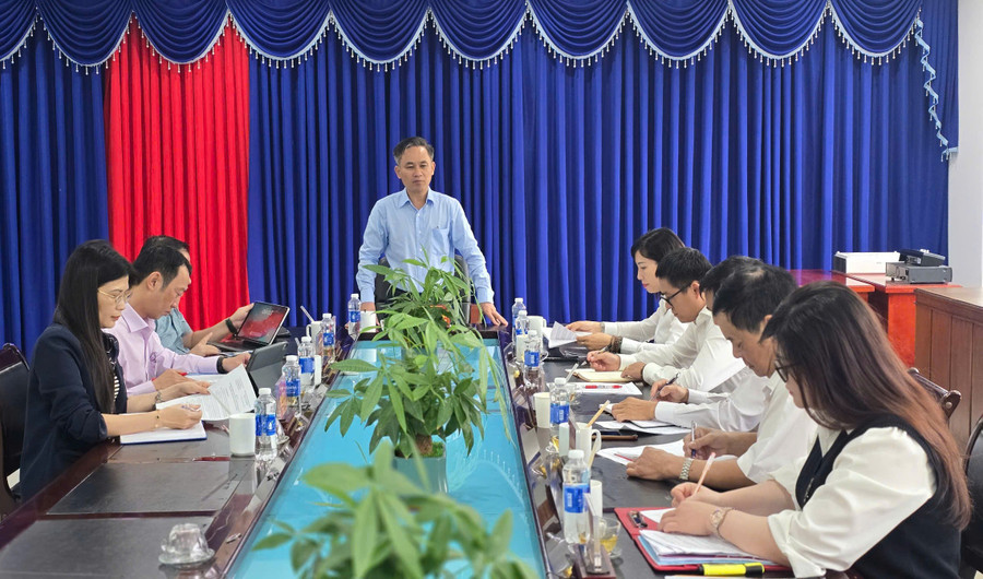Quang cảnh buổi làm việc. Ảnh: P.N z6836126935817-d71579580e65a37c9d7c85091317a2ca.jpg