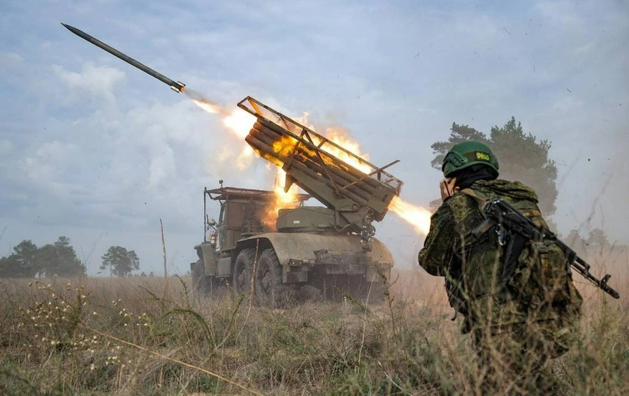 Nga tăng cường tấn công Ukraine. Ảnh: TASS nga-tang-cuong-tan-cong-ukraine-anh-tass.jpg