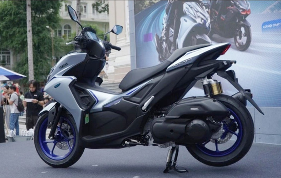So với thế hệ cũ, Yamaha NVX 155 2025 có nhiều cải tiến về khả năng vận hành. Ảnh: S.T 456.jpg