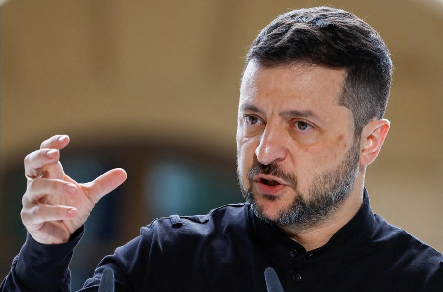Tổng thống Ukraine Volodymyr Zelensky phát biểu tại Kyiv ngày 25-8. ẢNH: REUTERS n1.jpg
