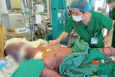 Người đàn ông nguy kịch sau 1 tuần ăn món khoái khẩu