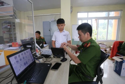Cấp thẻ căn cước, định danh điện tử: Tạo điều kiện thuận lợi nhất cho người dân