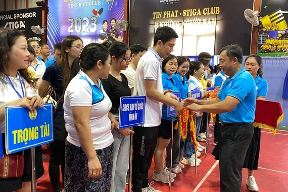 Gần 170 vận động viên Công đoàn các cơ quan Đảng tỉnh hội thi trò chơi dân gian
