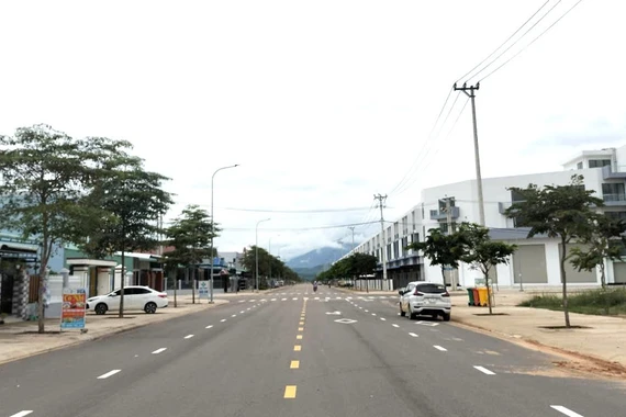 Khu nghiệp Becamex VSIP Bình Định tại xã Canh Vinh có đầy đủ hạ tầng, với nhiều dịch vụ tiện ích, đáp ứng nhu cầu của các nhà đầu tư và người lao động. Ảnh: Tiến Sỹ