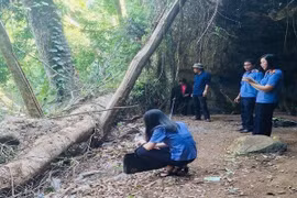 VKSND khu vực 14 kiến nghị xử lý tình trạng ô nhiễm rác thải ở thác Hang Dơi Gia Lai