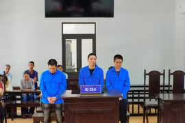 25 năm tù cho 3 bị cáo sa vào ma túy.