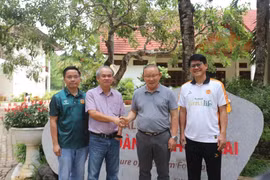 Huấn luyện viên Kim Sang-sik và Park Hang-seo sẽ tham dự Festival Bóng đá Quốc tế U14 Gia Lai - 2026.