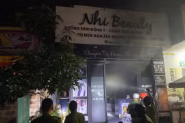 Đối tượng Duy đã dùng xăng đổ vào căn nhà rồi châm lửa đốt. Ảnh: Duy Thanh