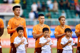 Quang Kiệt, Trung Kiên lên tuyển quốc gia chuẩn bị cho ASEAN Cup 2026