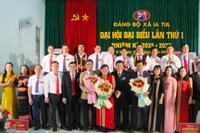 Ban Chấp hành Đảng bộ xã Ia Tul nhiệm kỳ 2025-2030 ra mắt Đại hội. Ảnh: Vũ Chi