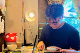 Workshop làm vòng tay thủ công hút giới trẻ Pleiku dịp 20-10