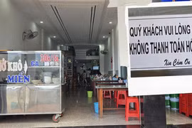 Quán phở hot trend-"Quý khách vui lòng không thanh toán hộ"