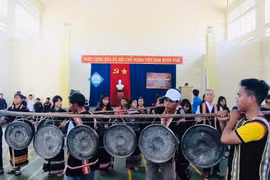 Đoàn xã Ia Dreh ra mắt Câu lạc bộ cồng chiêng thanh thiếu nhi 