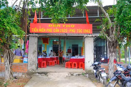 Đền thờ tiền hiền làng Phú Cần được xếp hạng di tích lịch sử cấp tỉnh