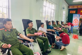 Tiếp nhận 211 đơn vị máu tại ngày hội hiến máu tình nguyện